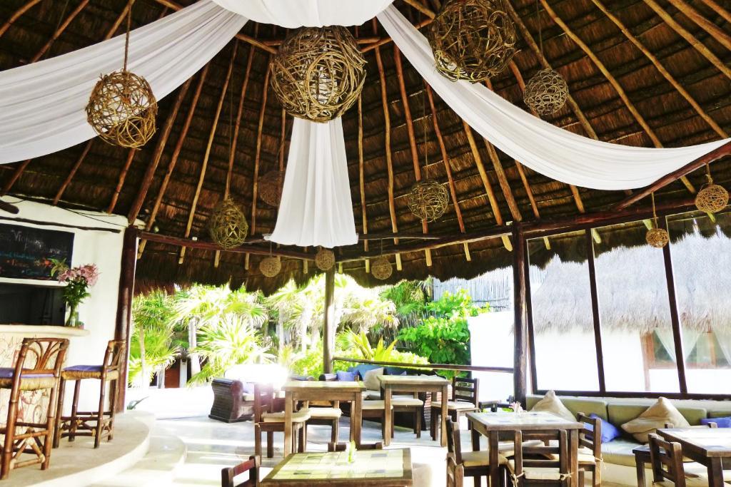Casa Violeta Hotel Tulum Pueblo Buitenkant foto