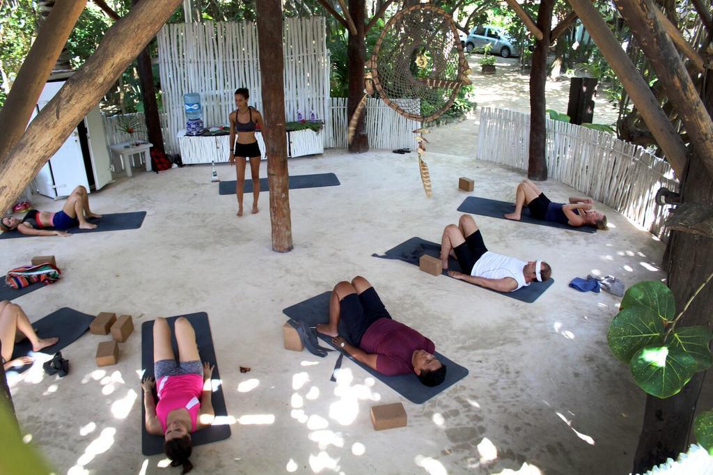 Casa Violeta Hotel Tulum Pueblo Buitenkant foto